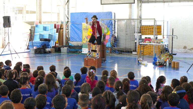 EMEB “RENATA GUIMARÃES BRANDÃO ANADÃO”
