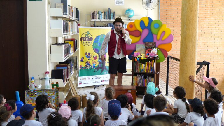 BIBLIOTECA PÚBLICA MUNICIPAL “DR. MÁRIO CORRÊA LOUSADA”